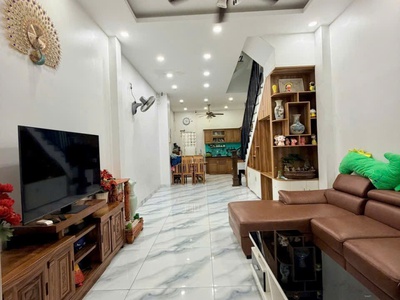 Bình thành ngay chợ gần khu dân cư vl hẻm 6m thông 58m2 ngang đẹp 4m-3 tầng 5 tỷ 2