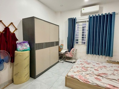 Bình thành ngay chợ gần khu dân cư vl hẻm 6m thông 58m2 ngang đẹp 4m-3 tầng 5 tỷ 3