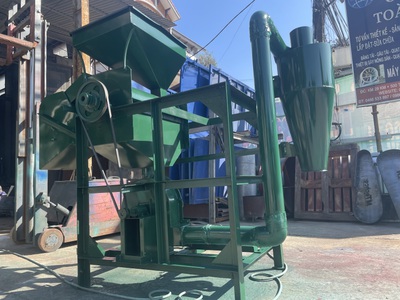 Bán máy vỡ ngô mảnh,xay bắp bể hạt đẹp 3