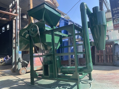 Bán máy vỡ ngô mảnh,xay bắp bể hạt đẹp 4