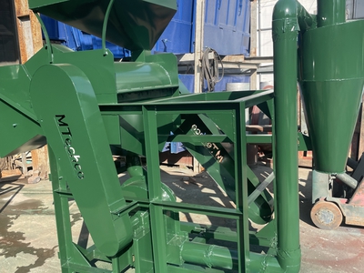 Bán máy vỡ ngô mảnh,xay bắp bể hạt đẹp 6