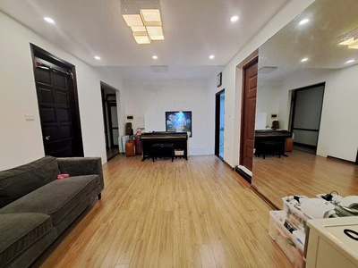 Hiếm có khó tìm  Nhà Đại La   5 tầng x 40m2-Ở Ngay-K Qh-Cách phố 20m-Mới-Đẹp 0