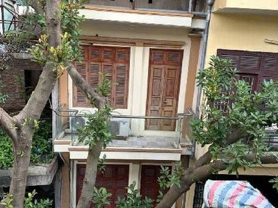 Lò đúc bán 50M tặng nhà gần phố hai bà trưng 2