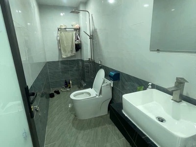 Bán nhà Lò Đúc  30M2 x 5 tầng - chỉ 7.1 TỶ sổ đỏ chính chủ 0