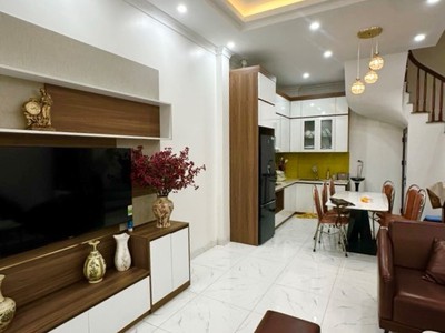 Bán nhà bằng liệt, hoàng mai, ô tô, kinh doanh, gần phố, 41m2, 11.2 tỷ ctl 0