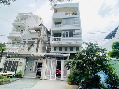 Nhà 5 tầng mt đường 25m vị trí vip khu bên sông hiệp bình chánh full nội thất có tháng máy 0