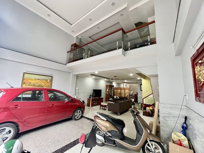 Nhà 5 tầng mt đường 25m vị trí vip khu bên sông hiệp bình chánh full nội thất có tháng máy 1