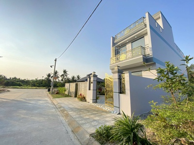 Chính chủ bán đất thổ cư 100 vị trí đẹp, pháp lý rõ ràng tại tp thuận an 3