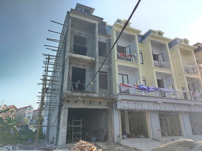 Cho thuê nhà lô góc   dài hạn   chân dự án chung cư sao hồng  quế võ, bắc ninh 1