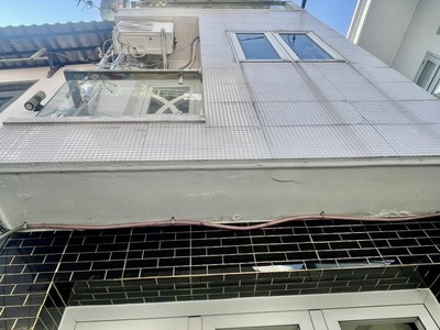 Hàng hiếm - điện biên phủ - bình thạnh - giáp quận 1 - nhà mới đẹp - 3 tầng - chỉ 3.1 tỷ. 0