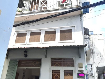 Nhà nhỏ giá trị lớn - hẻm 3 gác né xe máy thông trần văn ơn - tân kỳ tân quý  - 3 tầng - chỉ 2.9 0