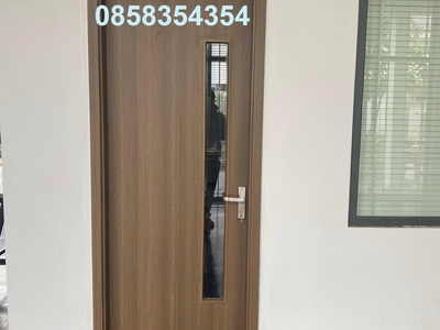 Cua composite ô kính 0