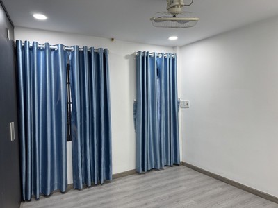 Ngay trung tâm bình thạnh - ngã tư hàng xanh -  19m - 2 tầng - sổ riêng - hoàn công đầy đủ - cách 2