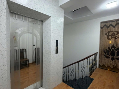 Nhà đẹp ngọc thuỵ, 90m x 6 tầng, gara 7 chỗ, kinh doanh, gần mipec- cầu long biên 4