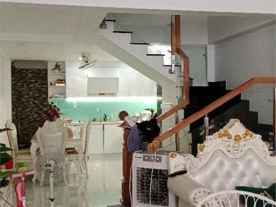 Bán nhà mặt tiền trường chinh, phường 12, tân bình  5 16  - 10 tỷ 0