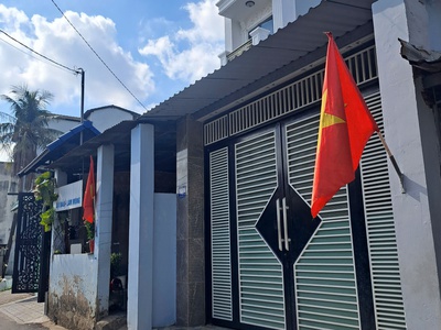 Bán nhà hẻm xe tải quốc lộ 13 100m2 4m x 25m ngay kdc hồng long chỉ 9 tỷ tl 0