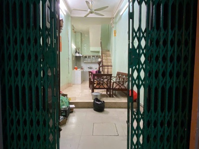 Cho thuê nhà ngõ 27 đại cổ việt, 33m  x 4 tầng, 3 ngủ, 2 vệ sinh, 10 triệu/tháng 1