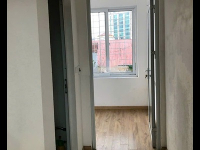 Cho thuê tầng 4 tại 4 phương mai, 110m , 3 ngủ, 2 wc, 11 triệu 3