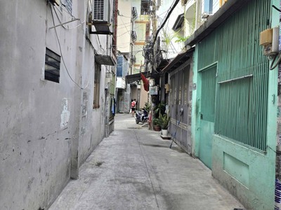 2x tỷ có nhà 42m2 sử dụng ngay tân bình, hẻm sạch đẹp cạnh ô tô thông 4