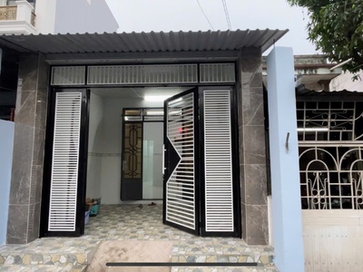 Bán nhà hẻm xe tải quốc lộ 13 100m2 4m x 25m ngay kdc hồng long chỉ 9 tỷ tl 1