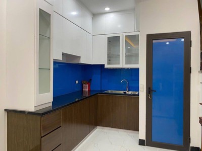 Nhà vũ tông phan-35m 6tầng- ngõ thông vũ tông phan-khương hạ, ô tô qua cổng- 9.5 tỷ 2