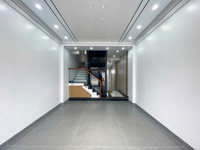 Cần bán nhà mới 5 tầng có thang máy   tuyến 2 lê hồng phong   đường 15m   gara ô tô   full công năng 0