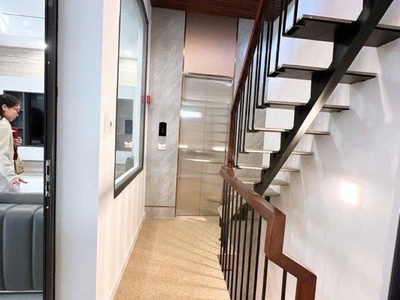 Hot phân lô cầu diễn vỉa hè, oto tránh,thang máy,ở kd,dt:55m2x6t,mt 4m, 12.9ty 1