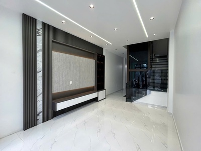 Mở bán nhà 4 tầng có thang máy   quán nam trại lẻ, hải phòng  ô tô vào nhà 1