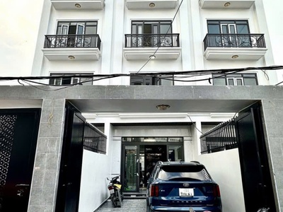 Nhà sân cổng riêng thiên lôi, 141m 4 tầng mới tinh, ngõ ô.tô, giá 8.9 tỉ 0
