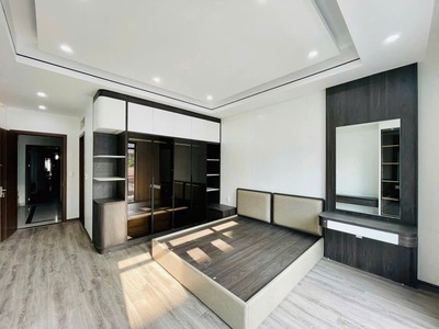 Nhà sân cổng riêng thiên lôi, 141m 4 tầng mới tinh, ngõ ô.tô, giá 8.9 tỉ 3