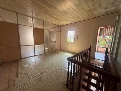 Nhà bán  2 mt- nở hậu 7.7m tài lộc - đ.xóm chiếu - giao thương tôn đản- tôn thất thuyết - gần chợ, 2