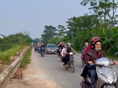 Đất mặt quốc lộ 32c   vị trí đẹp hiếm tại trung tâm cẩm khê, phú thọ 0