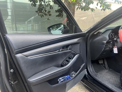 Cần bán xe Mazda 3 LUXURY 2022 2