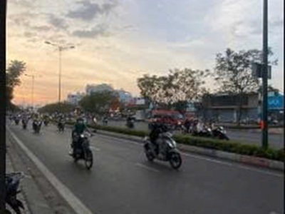 Giá tốt - chính chủ cần bán nhanh căn nhà mặt tiền phạm văn đồng, tp thủ đức, hcm 3