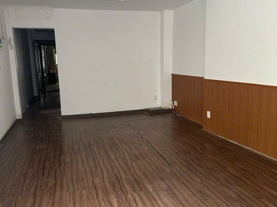 Chính chủ cho thuê nhà mặt tiền đề thám   quận 1- tphcm 3