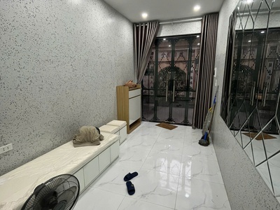 Cho thuê nhà riêng 3 tầng - ngõ 120 kim giang thanh xuân 1