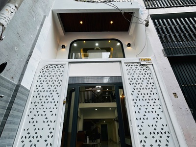 Cho thuê nhà nguyên căn   chính chủ   mới 100   full nội thất   bình thạnh p25 0