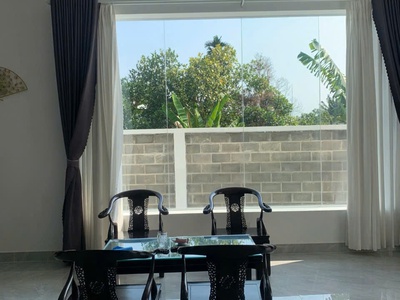 Bán biệt thự sân vườn 2 tầng 520m2,shr thổ cư,đường xe hơi,gần sông nên rất mát 1