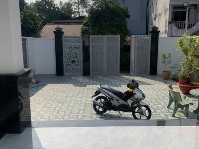 Bán biệt thự sân vườn 2 tầng 520m2,shr thổ cư,đường xe hơi,gần sông nên rất mát 3