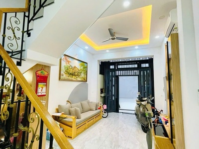 Nhà hẻm phan đăng lưu quận phú nhuận 3.7 x 14 m 4 tầng 9.8 tỷ 1