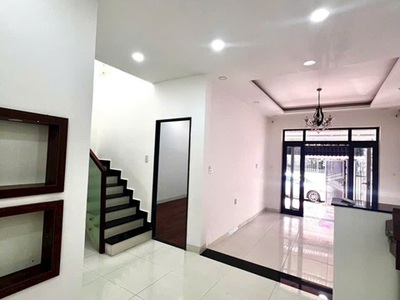 Nhà đẹp- giá tốt- chính chủ bán gấp tại xã vĩnh hiệp, nha trang 3