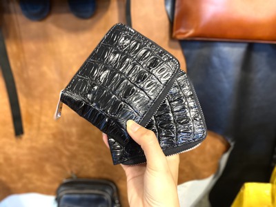 Xưởng đồ da thật   hàng sẵn, làm brand riêng 2