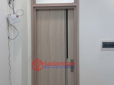Cửa Nhựa Composite Phôi Đen-Khỏe Từ Lõi Đẹp Từ Ngoài 1