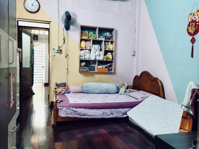 HUỲNH VĂN BÁNH THÔNG BỜ KÈ, 46m2, 3 phòng ngủ, xe hơi đỗ sát cửa, chỉnh nhỉnh 6 tỷ. 0