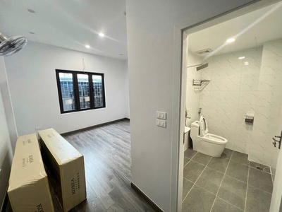 Nhà đẹp 5 tầng NGÕ 279 ĐỘI CẤN   NGÕ THÔNG   GẦN Ô TÔ   MẶT TIỀN RỘNG 4.2M 2