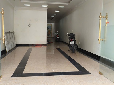 Cho thuê tầng 1  100m2, đường Nguyễn Tất Tố 3