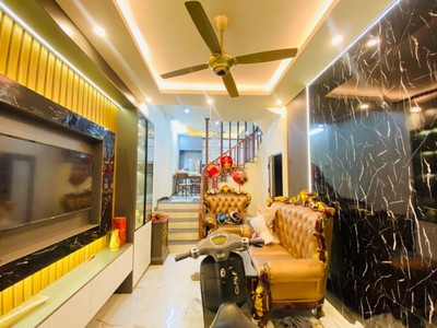 Bán nhà kim giang, hoàng mai, gần ô tô, sổ nở hậu, 37m2, 10.8 tỷ ctl 0