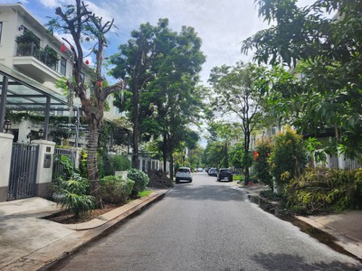 Bán biệt thự liền kề villa , an phú, q.2, hồ chí minh. dt 140m2, 4 tầng - giá 27,5 tỷ, 4