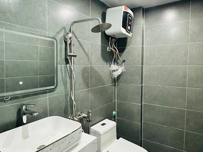 Phố cự lộc/thanh xuân-35m 5 tầng 4m mặt tiền-ngõ thông-cạnh royalcyti- 10,9 tỷ 4