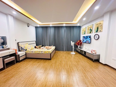 Siêu phẩm hiếm, bán biệt thự mini lạc long quân, sát trích sài, chỉ 24 tỷ 3